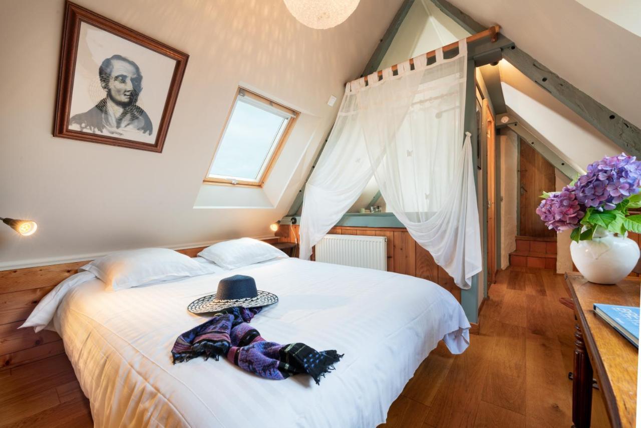 La Grange De Coatelan Hotel Plougonven Bagian luar foto