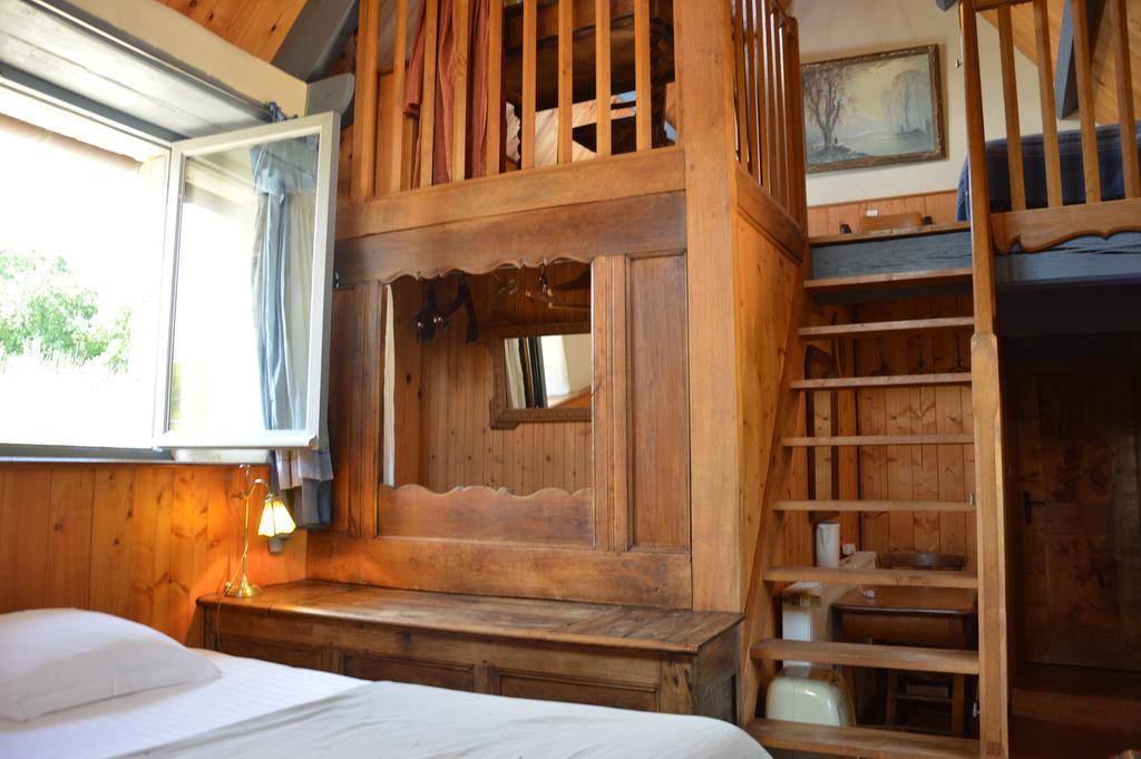 La Grange De Coatelan Hotel Plougonven Bagian luar foto