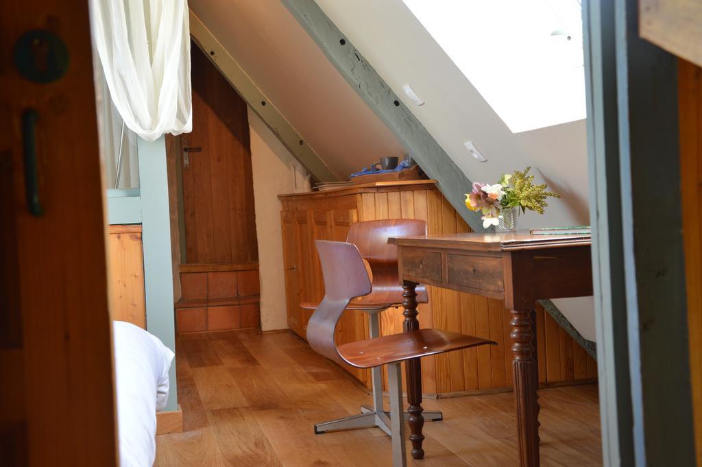 La Grange De Coatelan Hotel Plougonven Bagian luar foto